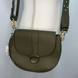 New Parfois olive crossbody purse with 2 straps